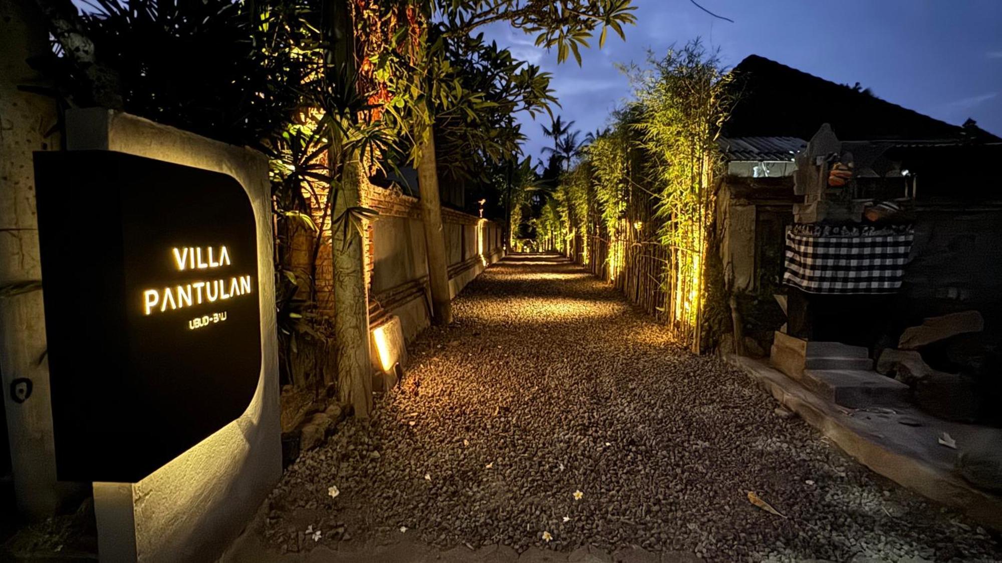 Villa Pantulan Bali Pagetan Luaran gambar
